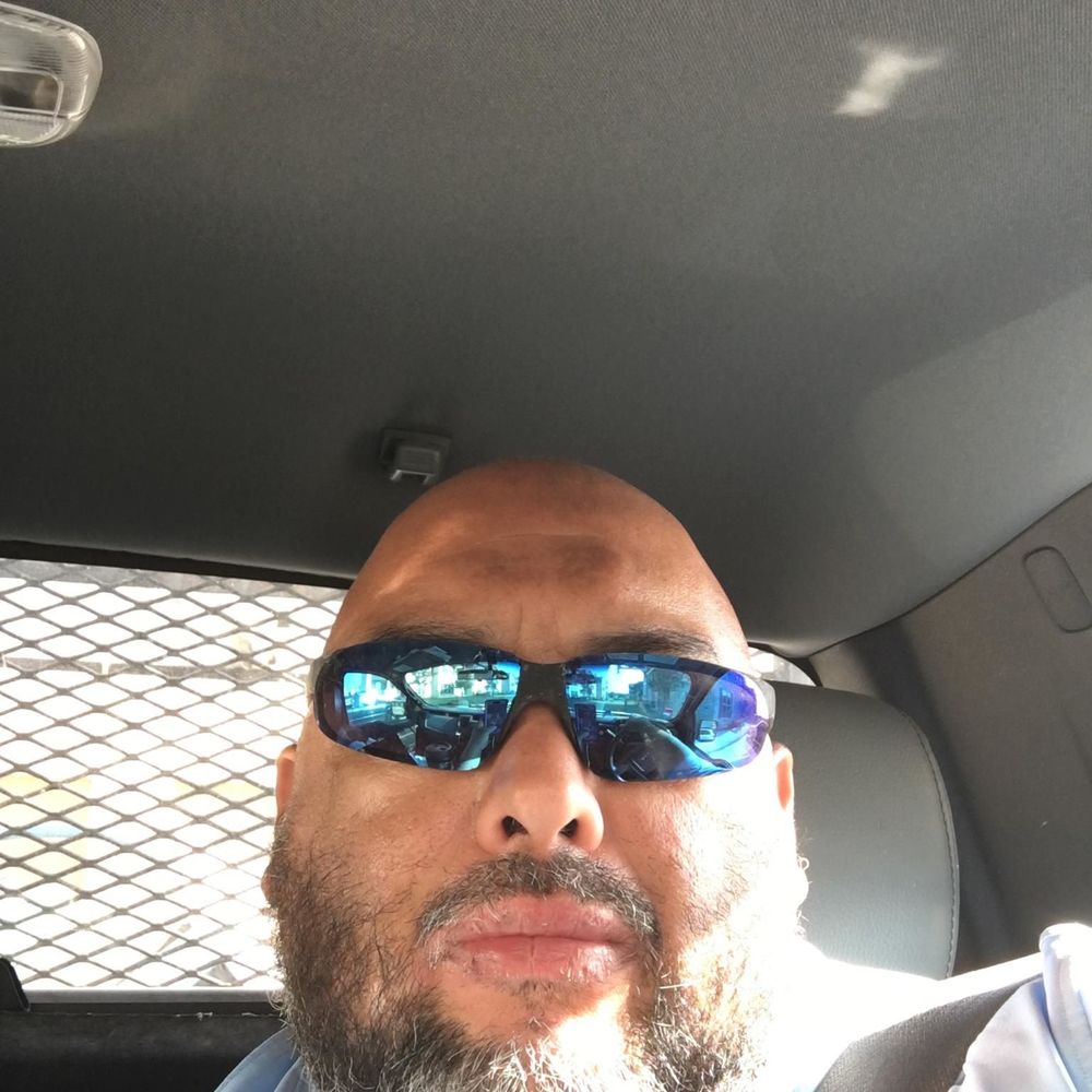 Meet your Posher, Ramiro